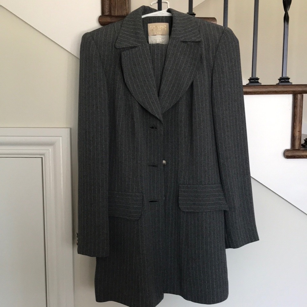 Alberto Makali Gray striped skirt suit jacket set